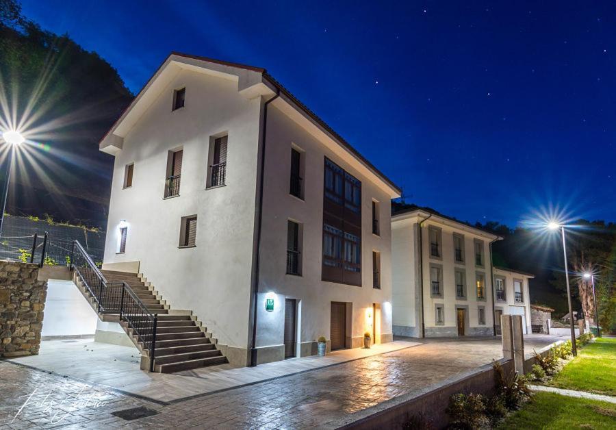 Apartamentos Buenavista Tineo Exteriér fotografie